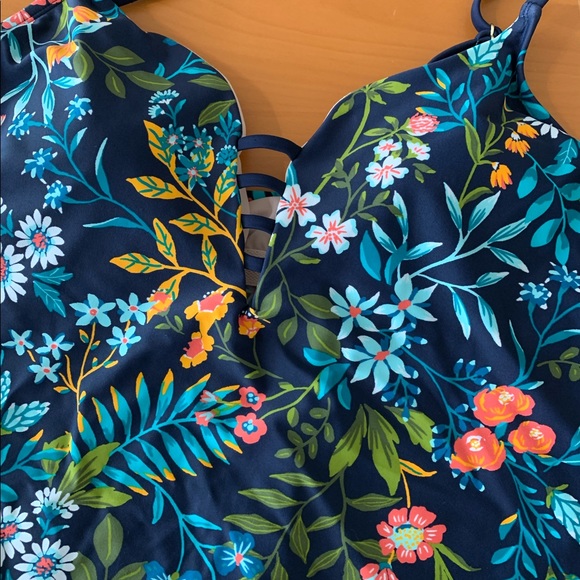 Kona Sol Swim Top Floral Navy Size XL - Picture 2 of 9